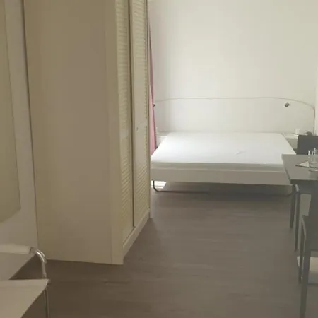 Le Rivage Hotel *